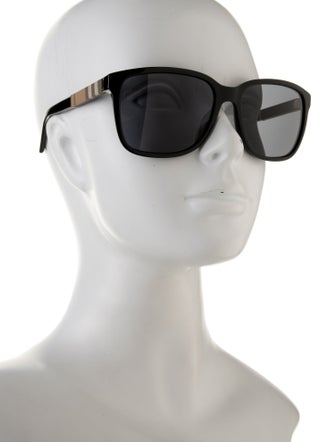 Burberry Exploded Check Pattern Wayfarer Sunglasses