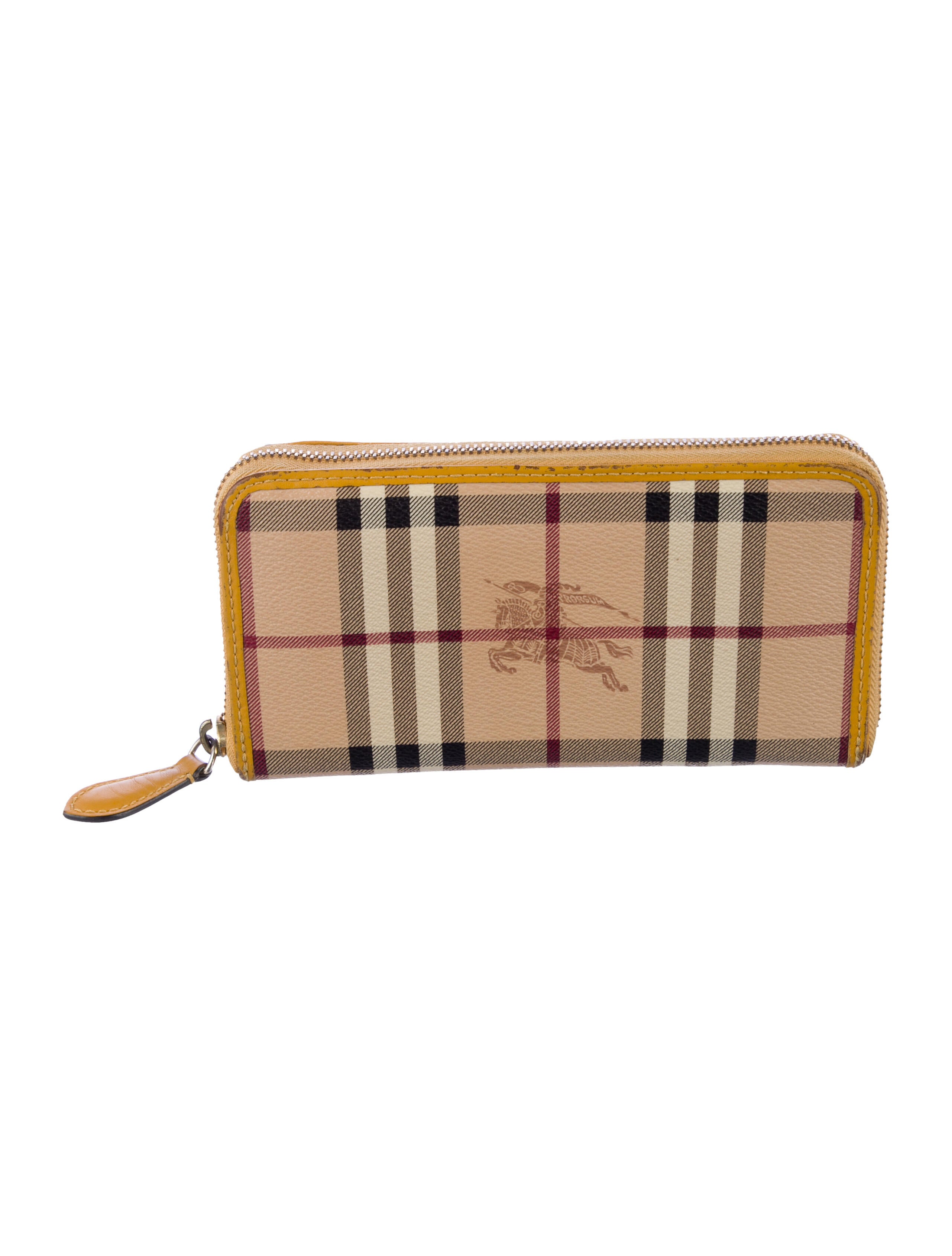 Burberry Horseferry Check Pattern Printed Continental Wallet