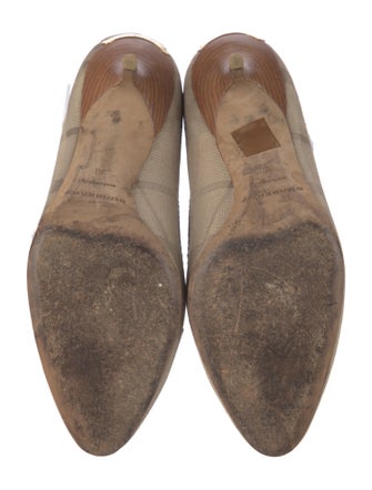 Burberry Leather Colorblock Pattern Pumps