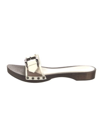 Burberry Nova Check Pattern Patent Leather Slides