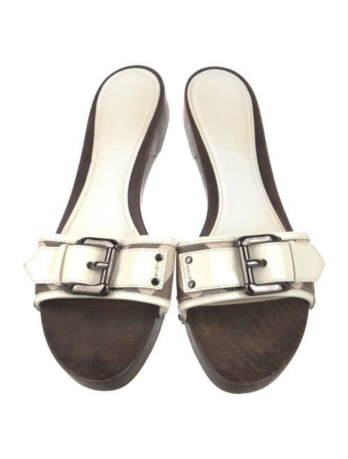 Burberry Nova Check Pattern Patent Leather Slides