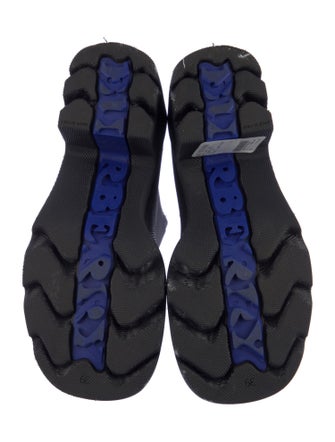 Burberry Smoked Check Pattern Rubber Rain Boots