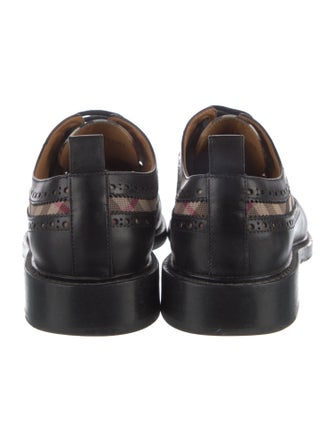 Burberry Nova Check Pattern Leather Spectators