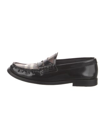 Burberry Patent Leather Chain-Link Accents Loafers