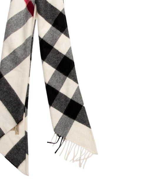 Burberry Cashmere Nova Check Pattern Scarf