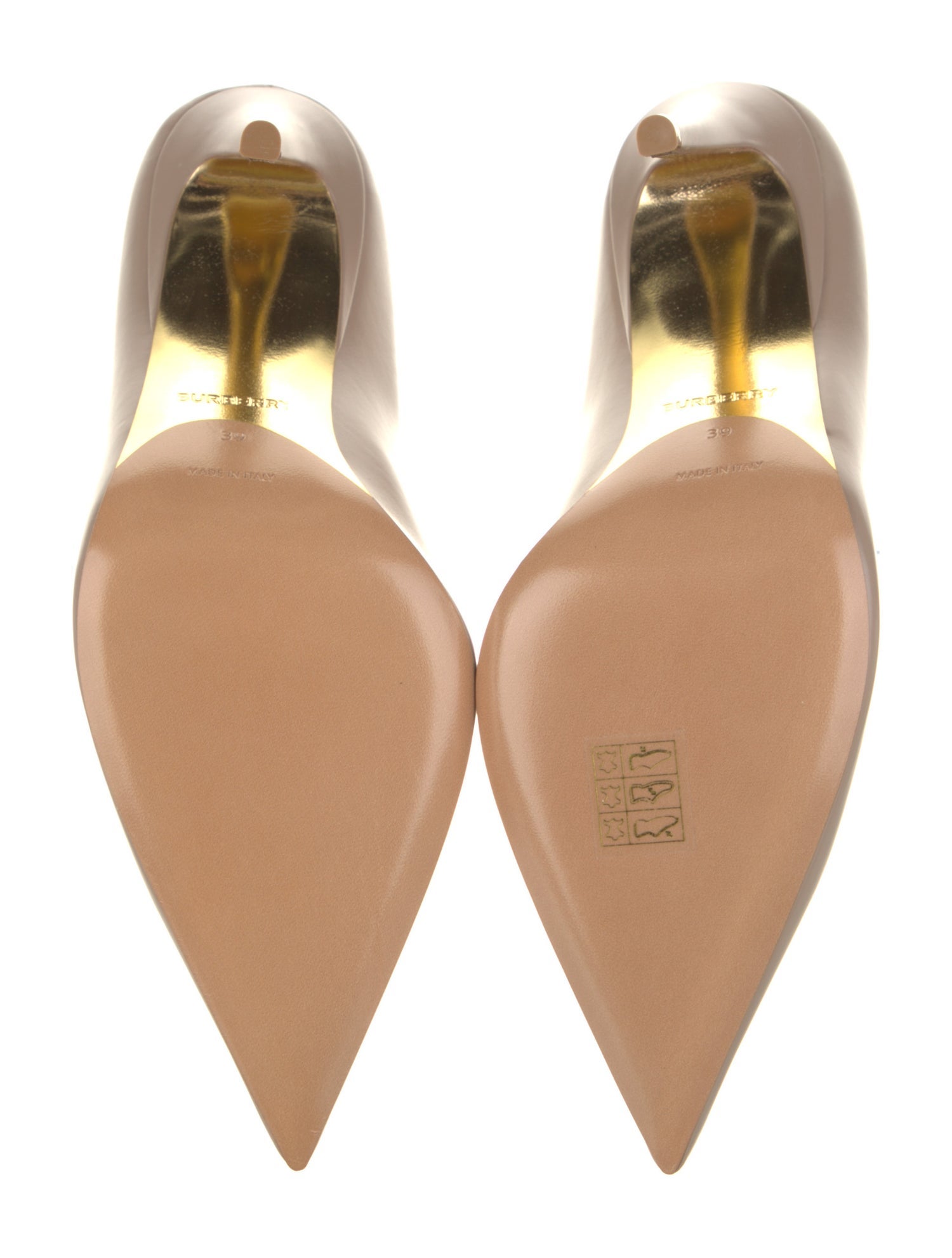 Burberry Leather Pumps
