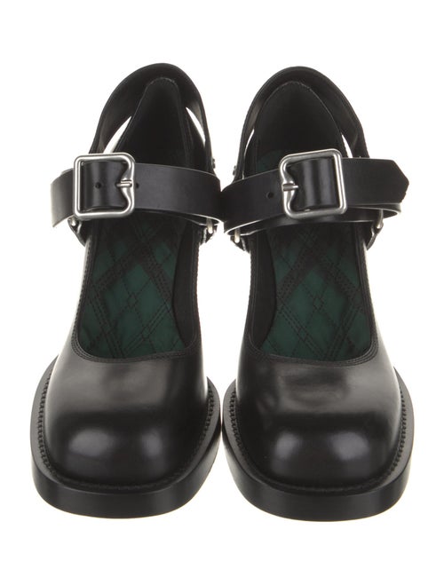 Burberry Leather Pumps