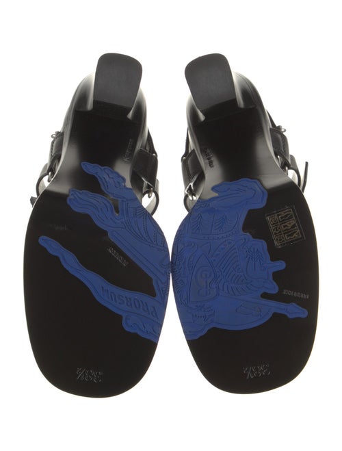 Burberry Leather Pumps