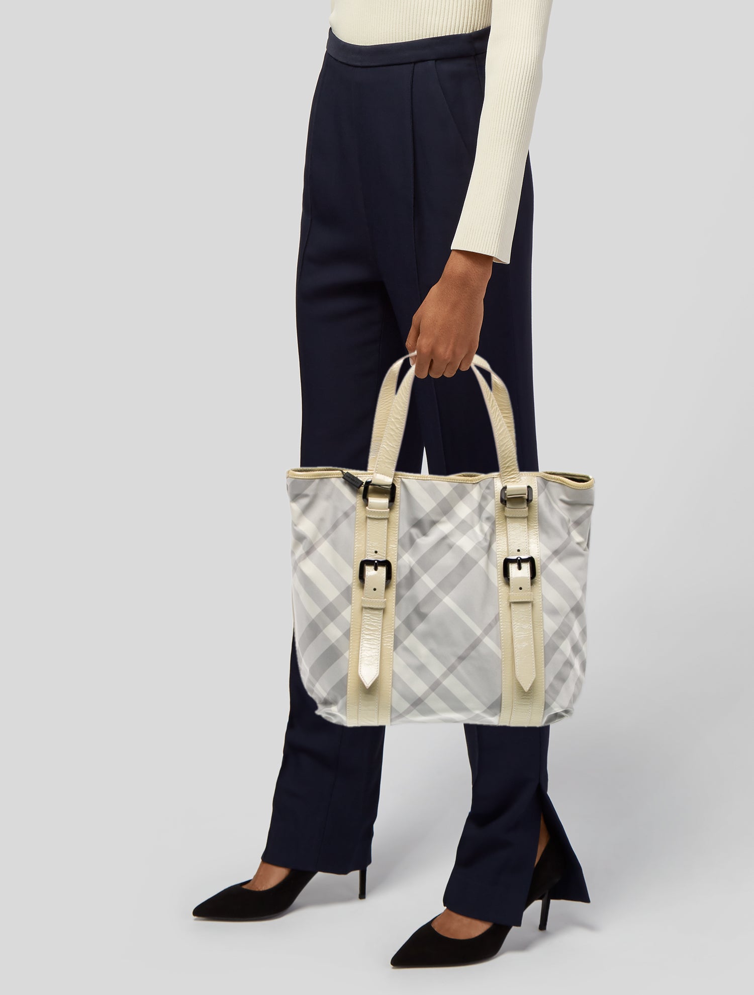 Burberry Beat Check Tote