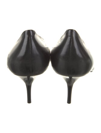 Burberry Leather Pumps