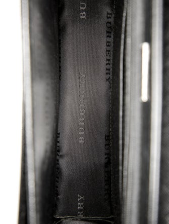 Burberry Signature Clutch