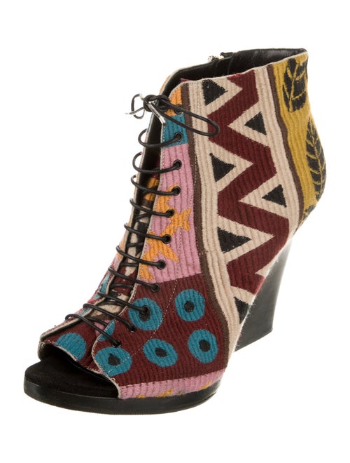 Burberry Printed Cutout Accent Lace-Up Boots
