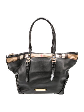 Burberry House Check Shoulder Bag