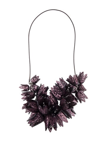 Burberry Collar Acrylic Somersby Garden Girls Flower Necklace