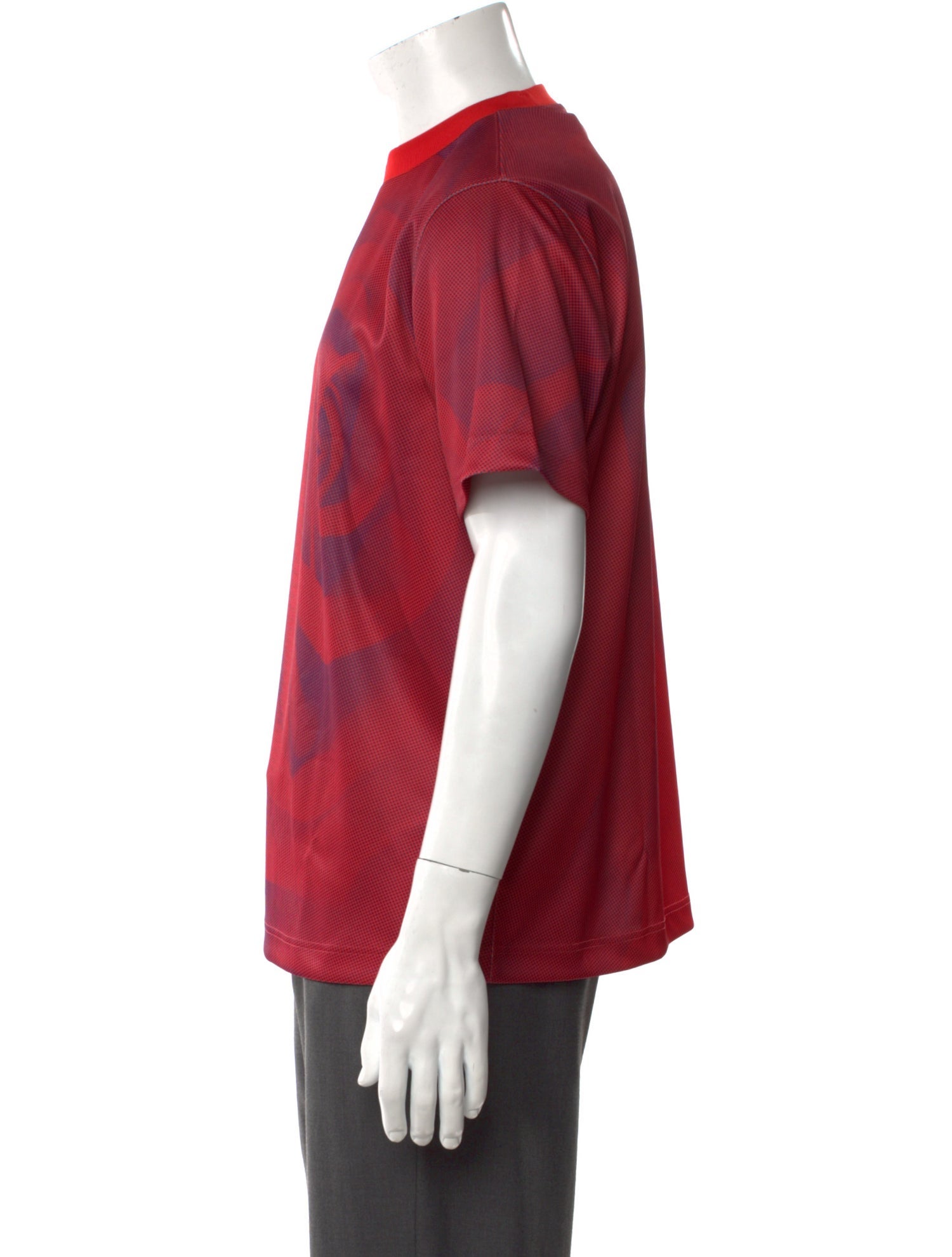 Burberry Crew Neck Short Sleeve T-Shirt w/ Tags