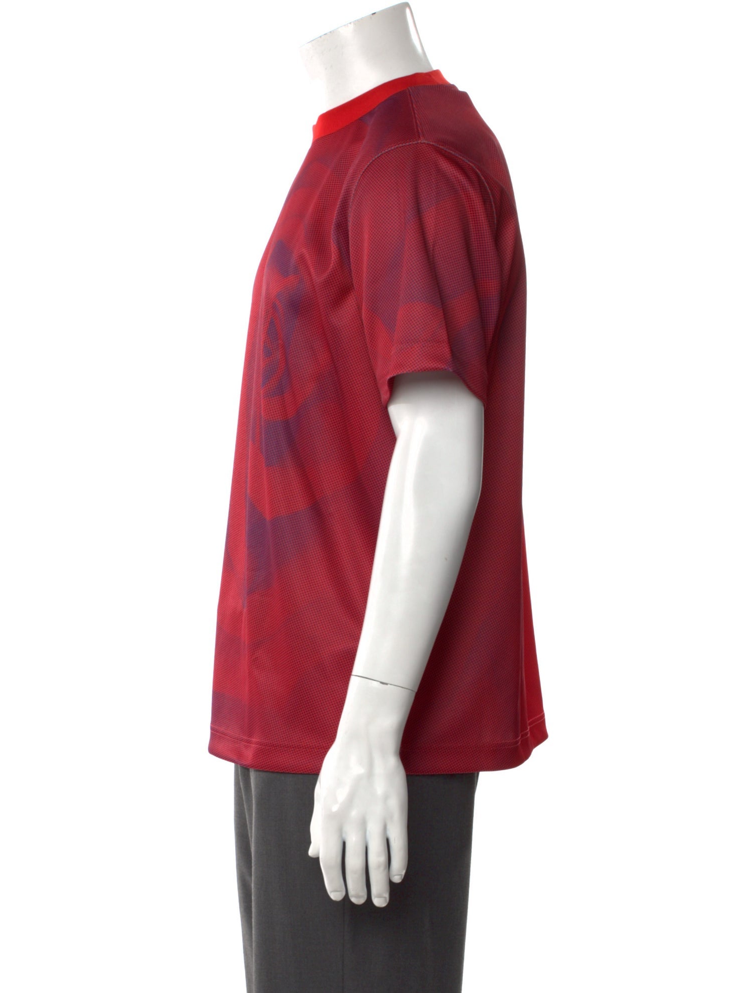 Burberry Crew Neck Short Sleeve T-Shirt w/ Tags