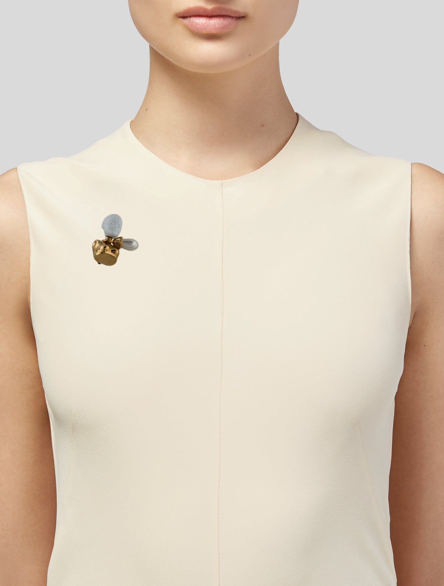 Burberry Pearl & Enamel Doll Chest Head Figurine Brooch