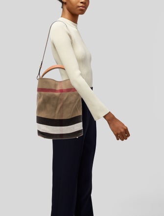 Burberry Canvas Ashby