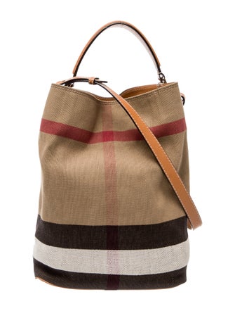 Burberry Canvas Ashby