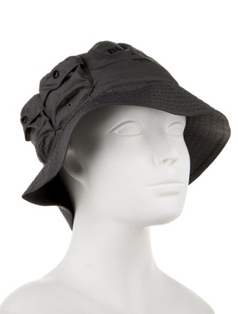 Burberry Black Bucket Hat Size Small