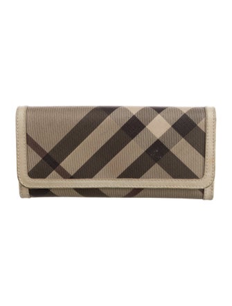 Burberry House Check Pattern Wallet