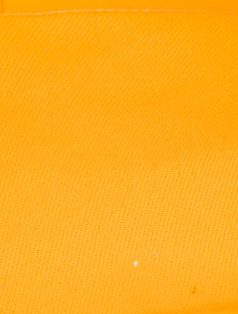 Burberry Canvas Portfolio