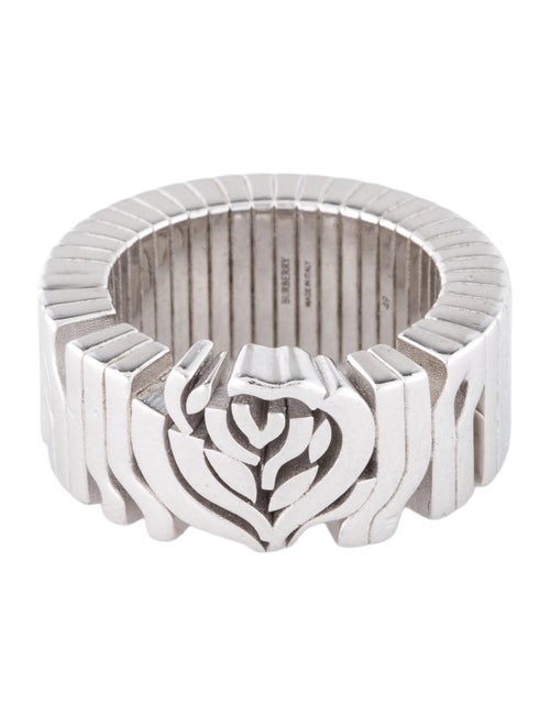 Burberry Rose Band Ring