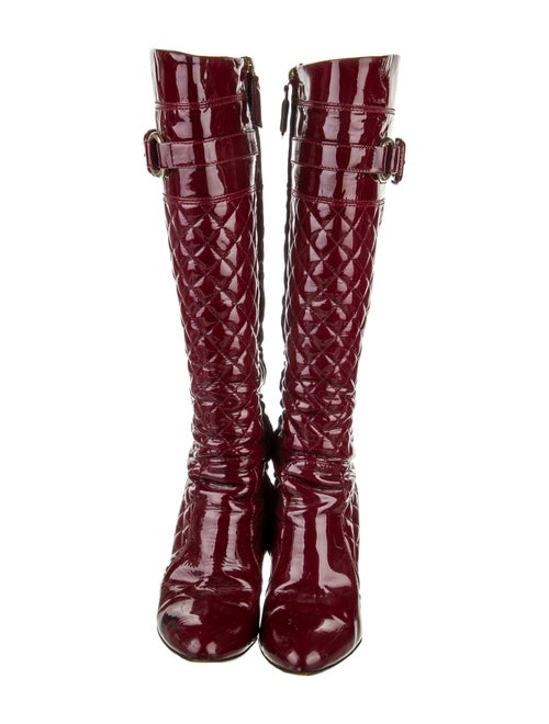 Burberry Quilted Pattern Patent Leather Lace-Up Boots