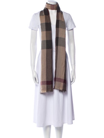 Burberry Cashmere House Check Pattern Scarf