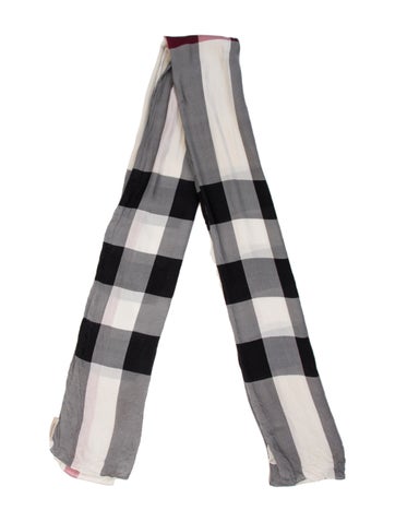 Burberry Scarves and Shawls Silk House Check Pattern Scarf