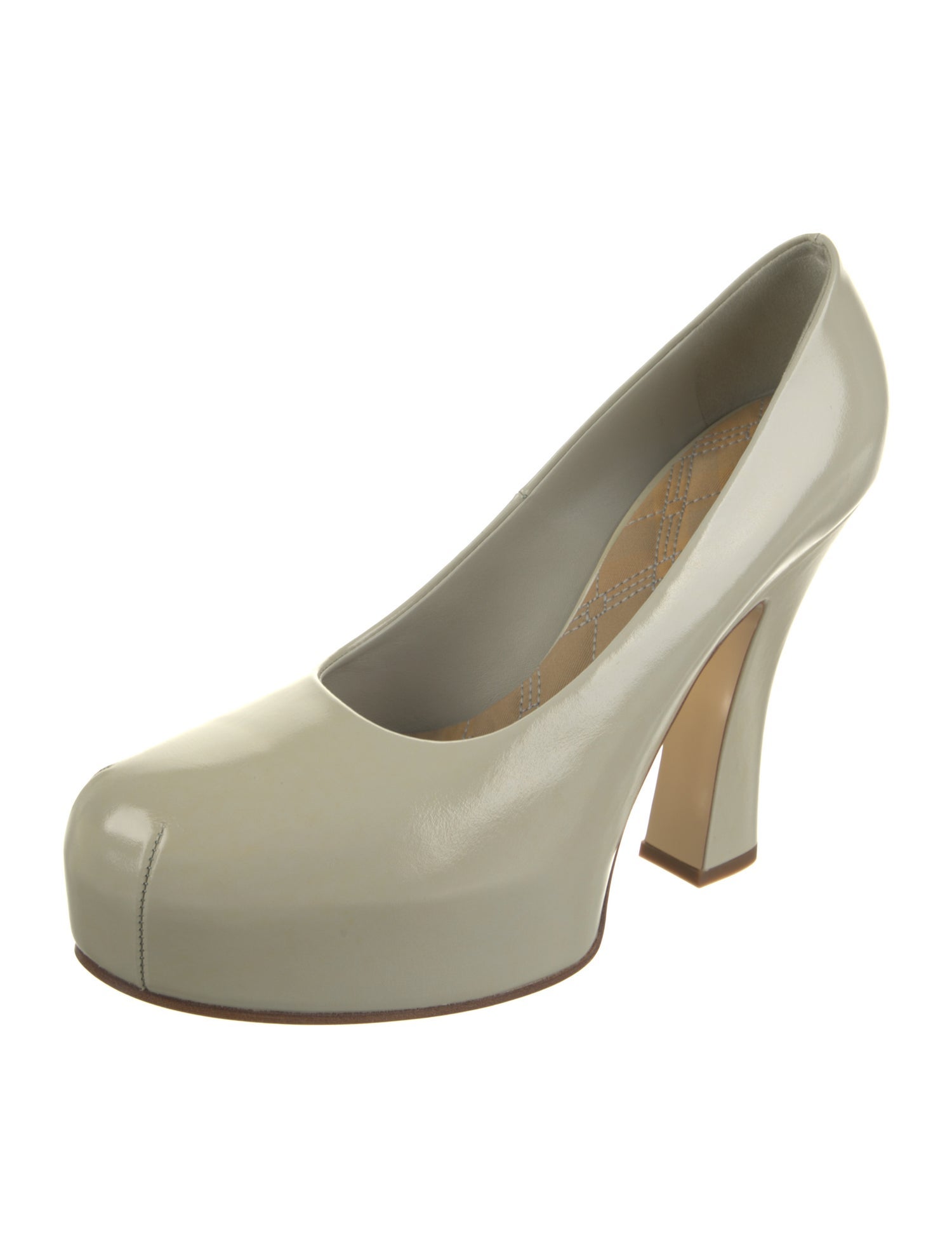 Burberry Leather Pumps