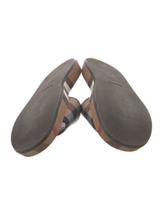 Burberry Nova Check Pattern Slides