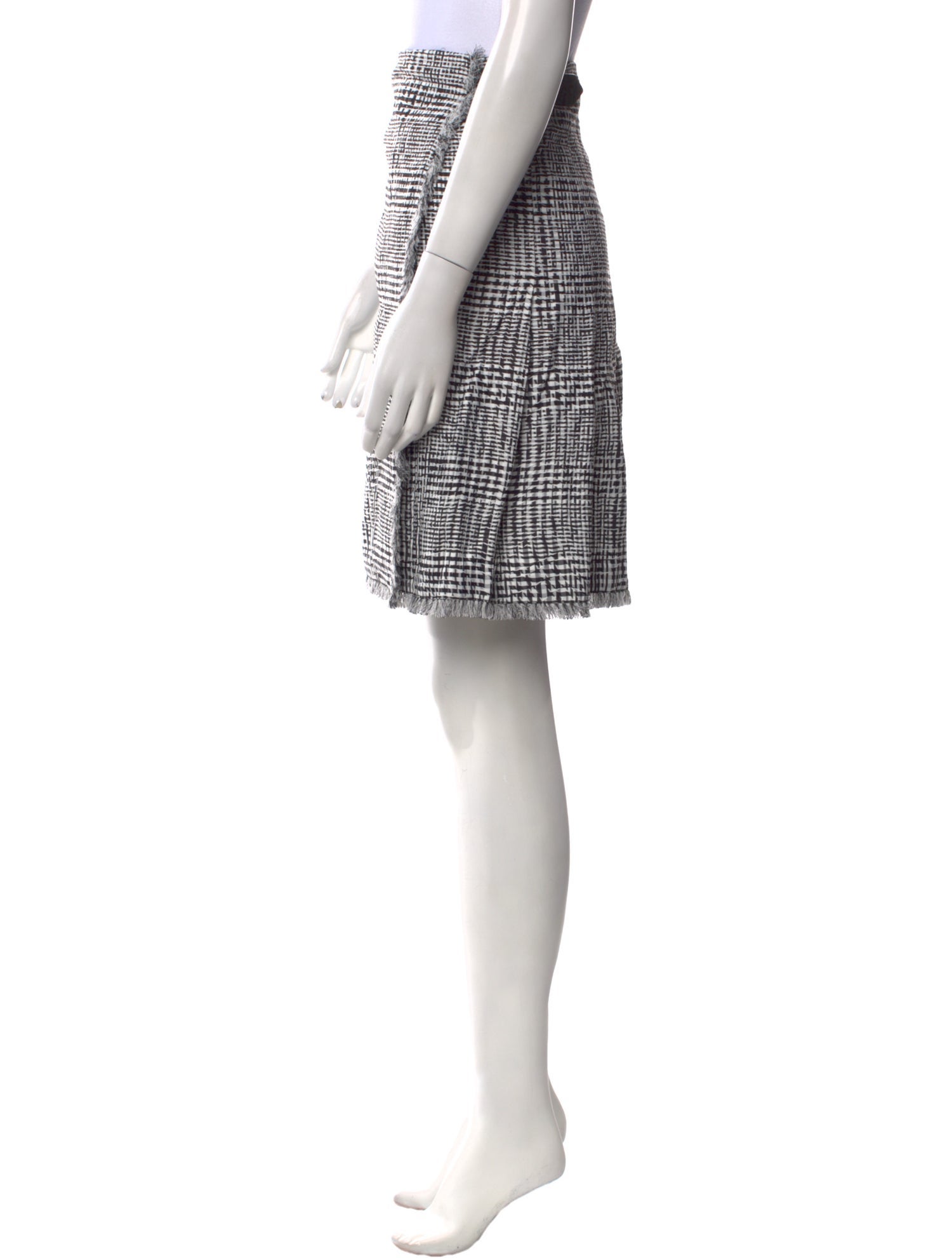 Burberry Plaid Print Knee-Length Skirt w/ Tags