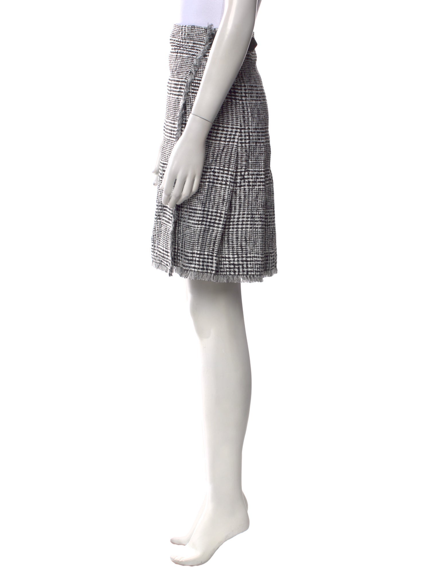 Burberry Plaid Print Knee-Length Skirt w/ Tags