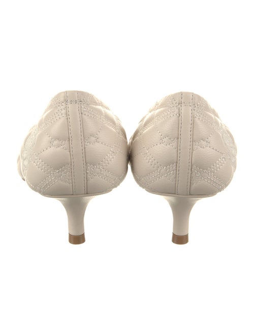 Burberry Leather Pumps