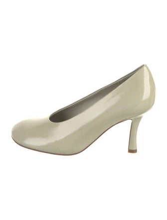 Burberry Leather Pumps