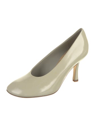 Burberry Leather Pumps