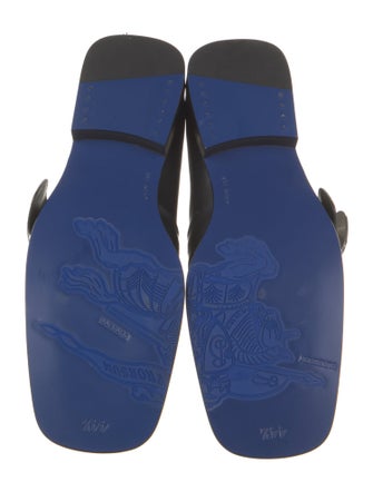 Burberry Leather Chelsea Boots