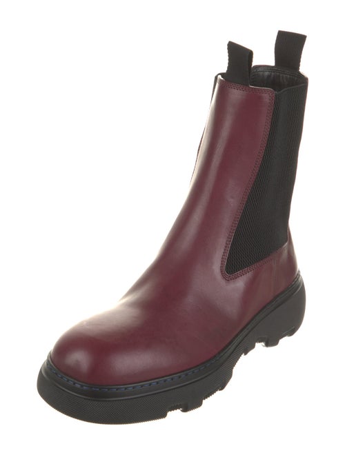 Burberry Leather Chelsea Boots