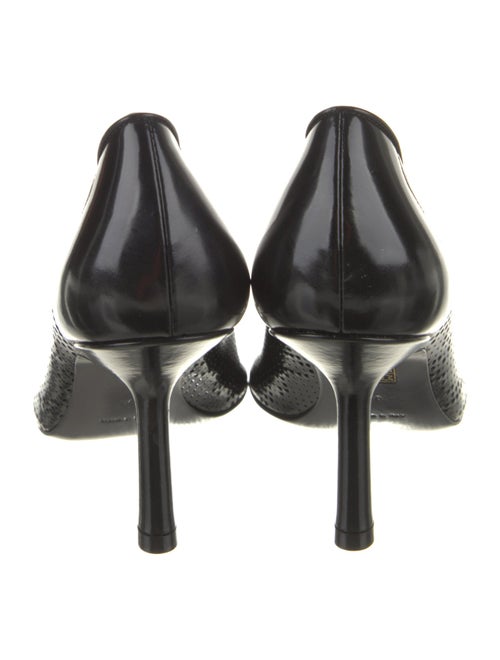 Burberry Leather Pumps