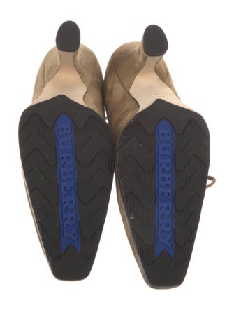 Burberry Suede Pumps