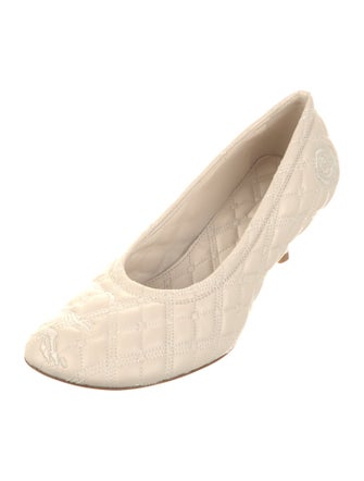 Burberry Leather Pumps