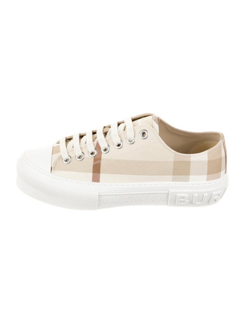 Burberry Sneakers
