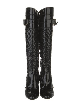 Burberry Quilted Pattern Patent Leather Boots