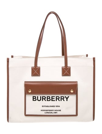 Burberry Nova Check Freya Medium