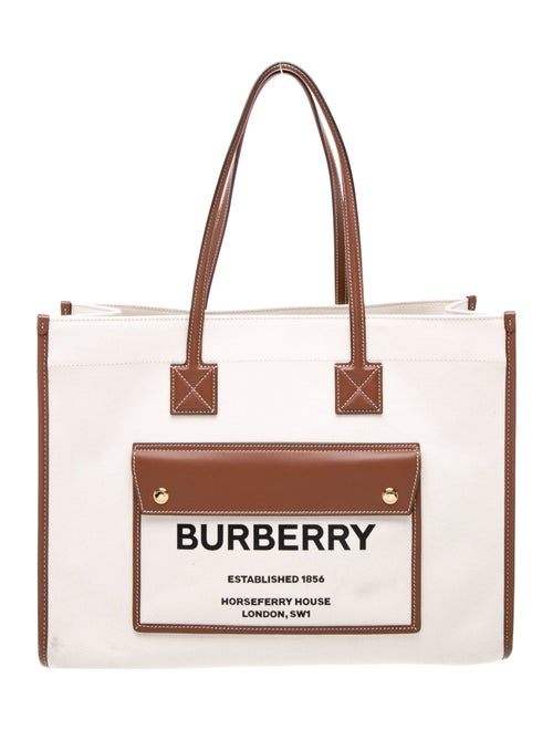 Burberry Nova Check Freya Medium