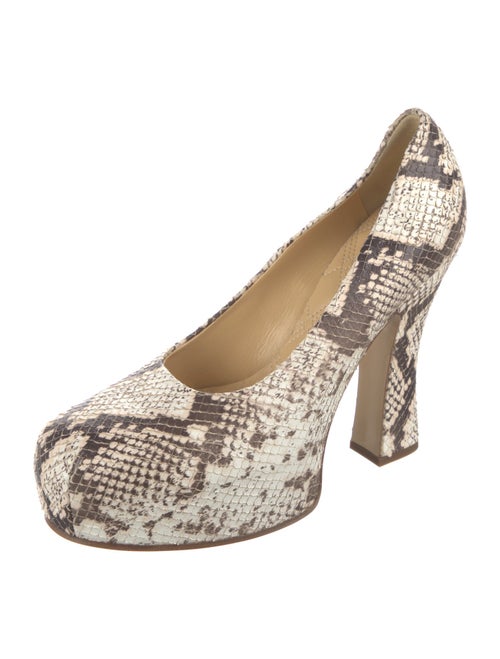 Burberry Canvas Printed Pumps