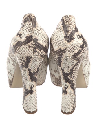 Burberry Canvas Printed Pumps