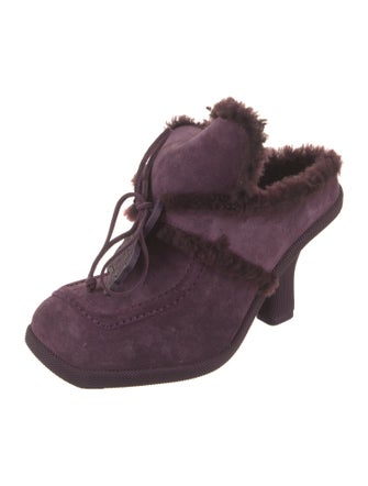 Burberry Suede Pumps