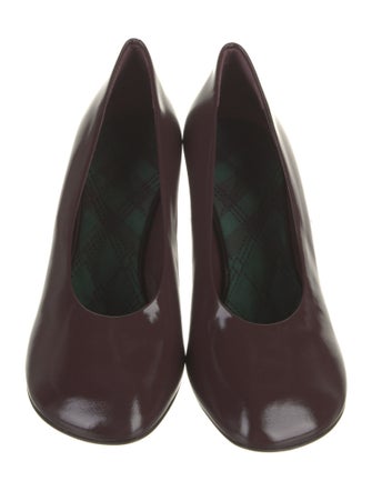 Burberry Leather Pumps